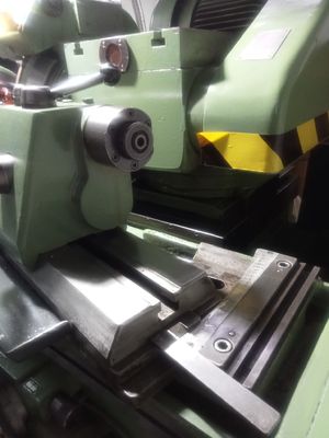 Z860 الصلب 7.5KW آلة طحن عمودية تبريد المياه 3000r/min